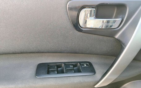 Nissan Qashqai, 2011 год, 790 000 рублей, 17 фотография