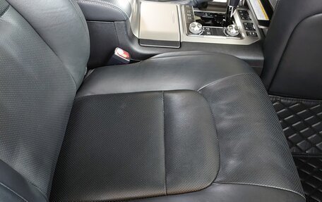 Toyota Land Cruiser 200, 2017 год, 7 077 888 рублей, 25 фотография
