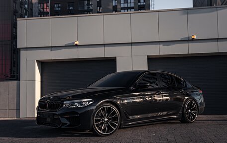 BMW 5 серия, 2017 год, 2 850 000 рублей, 5 фотография