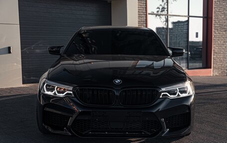 BMW 5 серия, 2017 год, 2 850 000 рублей, 3 фотография