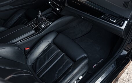 BMW 5 серия, 2017 год, 2 850 000 рублей, 15 фотография