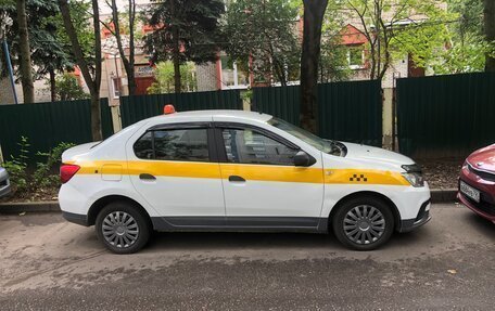 Renault Logan II, 2019 год, 550 000 рублей, 8 фотография