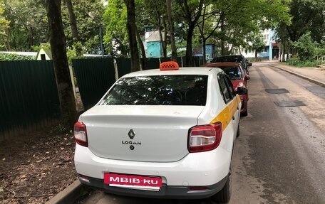 Renault Logan II, 2019 год, 550 000 рублей, 7 фотография