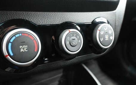 KIA Rio III рестайлинг, 2015 год, 1 169 900 рублей, 16 фотография