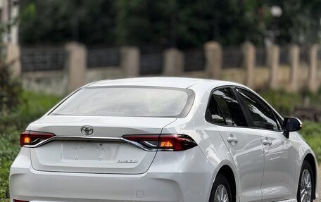 Toyota Corolla, 2022 год, 1 640 000 рублей, 6 фотография