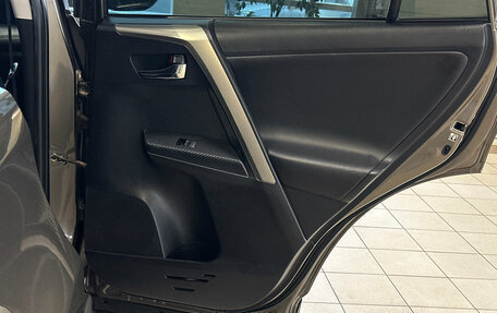 Toyota RAV4, 2014 год, 1 550 000 рублей, 17 фотография