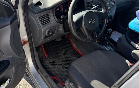 KIA Rio II, 2011 год, 400 000 рублей, 12 фотография