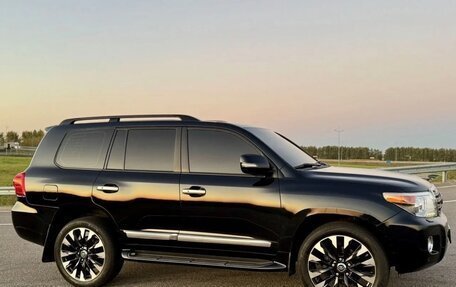 Toyota Land Cruiser 200, 2012 год, 3 000 000 рублей, 8 фотография