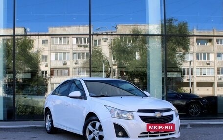 Chevrolet Cruze II, 2013 год, 670 000 рублей, 3 фотография
