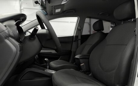 KIA Rio III рестайлинг, 2015 год, 999 000 рублей, 13 фотография