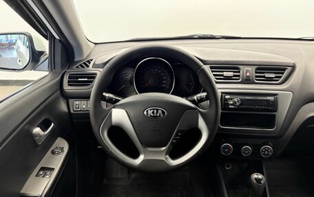 KIA Rio III рестайлинг, 2015 год, 999 000 рублей, 16 фотография