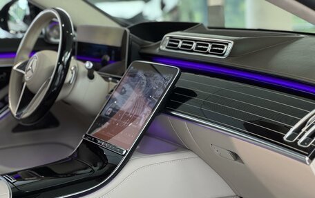 Mercedes-Benz Maybach S-Класс, 2022 год, 21 300 000 рублей, 18 фотография