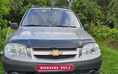 Chevrolet Niva I рестайлинг, 2010 год, 270 000 рублей, 1 фотография