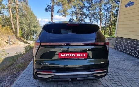 Geely Atlas, 2024 год, 3 500 000 рублей, 13 фотография