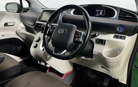 Toyota Sienta II, 2018 год, 1 390 000 рублей, 6 фотография