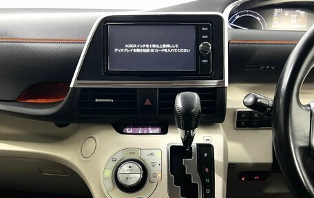 Toyota Sienta II, 2018 год, 1 390 000 рублей, 11 фотография