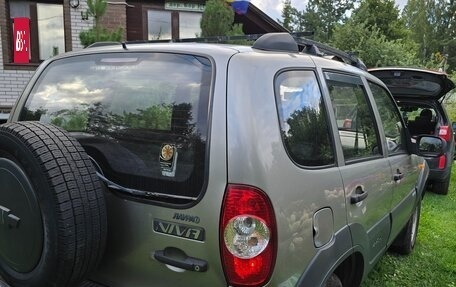Chevrolet Niva I рестайлинг, 2010 год, 270 000 рублей, 5 фотография