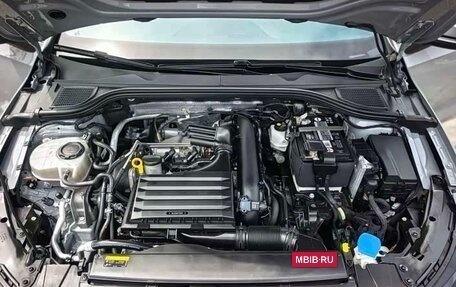 Volkswagen Golf VIII, 2022 год, 2 490 000 рублей, 15 фотография