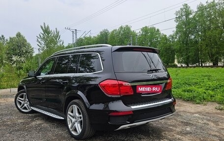 Mercedes-Benz GL-Класс, 2015 год, 2 970 000 рублей, 4 фотография