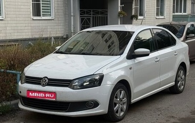 Volkswagen Polo VI (EU Market), 2013 год, 450 000 рублей, 1 фотография