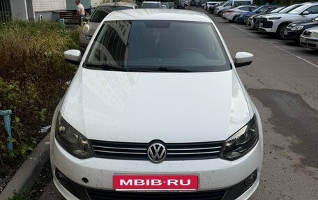 Volkswagen Polo VI (EU Market), 2013 год, 450 000 рублей, 5 фотография