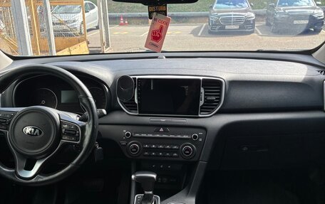 KIA Sportage IV рестайлинг, 2018 год, 1 650 000 рублей, 12 фотография