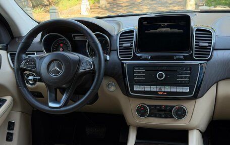 Mercedes-Benz GLS, 2018 год, 4 050 000 рублей, 14 фотография