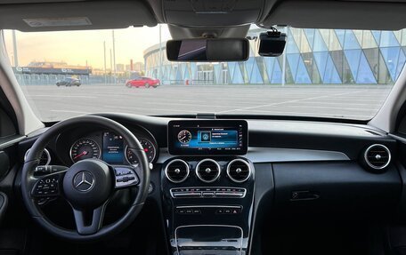 Mercedes-Benz C-Класс, 2019 год, 2 600 000 рублей, 2 фотография