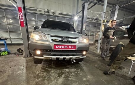 Chevrolet Niva I рестайлинг, 2014 год, 580 000 рублей, 1 фотография