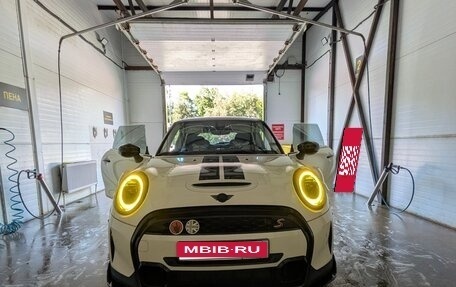 MINI Hatch, 2021 год, 3 950 000 рублей, 1 фотография