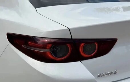 Mazda 3, 2023 год, 1 780 000 рублей, 13 фотография
