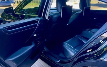 Lexus ES VII, 2019 год, 2 950 000 рублей, 9 фотография