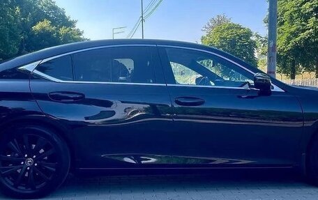Lexus ES VII, 2019 год, 2 950 000 рублей, 20 фотография