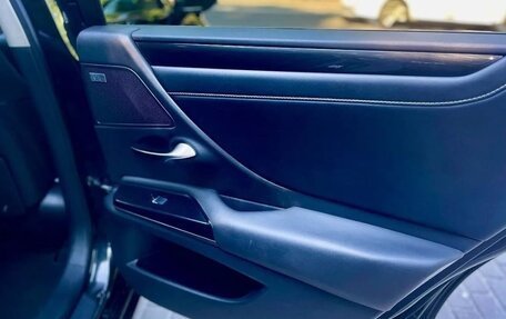 Lexus ES VII, 2019 год, 2 950 000 рублей, 12 фотография