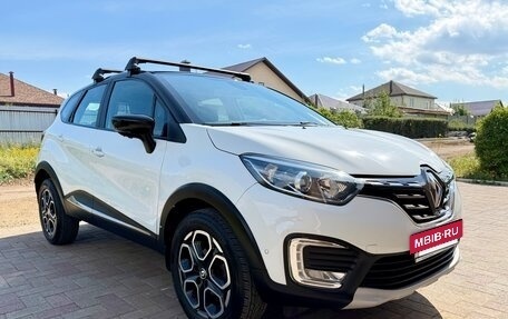 Renault Kaptur I рестайлинг, 2021 год, 1 590 000 рублей, 2 фотография