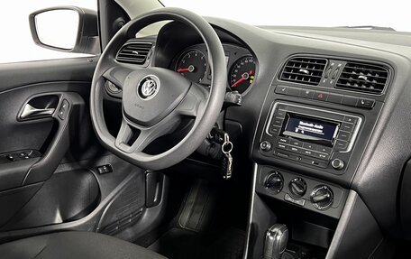 Volkswagen Polo VI (EU Market), 2018 год, 1 350 000 рублей, 13 фотография