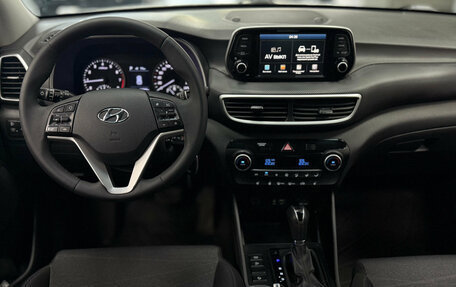 Hyundai Tucson III, 2020 год, 2 290 000 рублей, 16 фотография