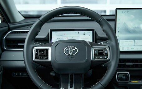 Toyota RAV4, 2026 год, 5 049 900 рублей, 16 фотография
