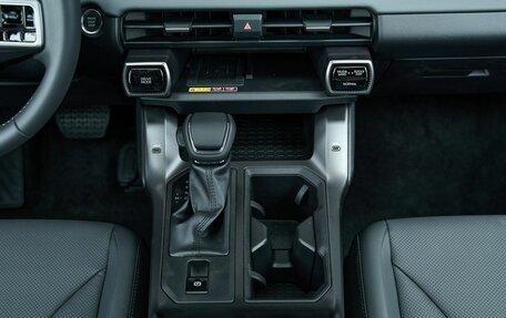 Toyota RAV4, 2026 год, 5 049 900 рублей, 15 фотография