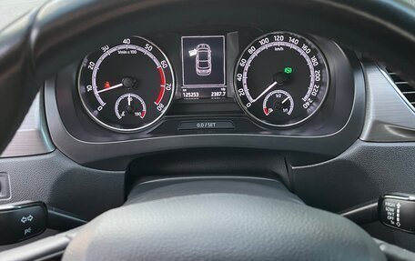 Skoda Rapid I, 2017 год, 1 600 000 рублей, 12 фотография