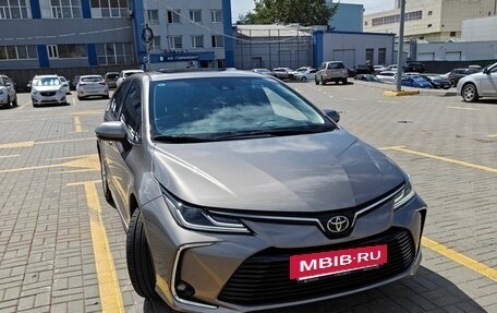Toyota Corolla, 2022 год, 2 400 000 рублей, 2 фотография