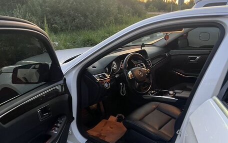 Mercedes-Benz E-Класс, 2013 год, 1 350 000 рублей, 7 фотография