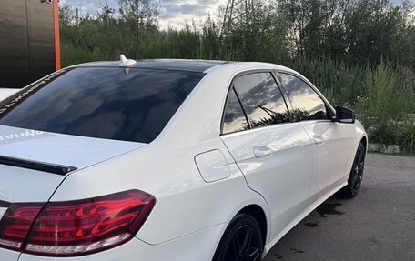 Mercedes-Benz E-Класс, 2013 год, 1 350 000 рублей, 6 фотография