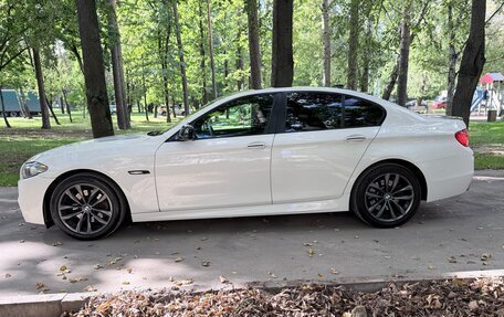 BMW 5 серия, 2011 год, 2 050 000 рублей, 3 фотография