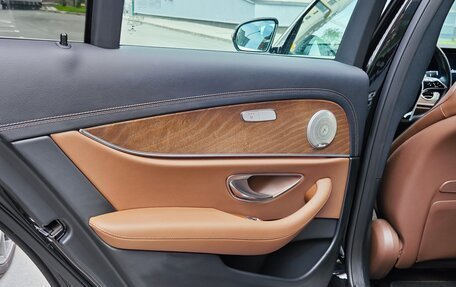 Mercedes-Benz E-Класс, 2022 год, 4 370 000 рублей, 18 фотография