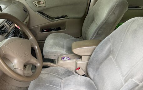 Mitsubishi Galant VIII, 2001 год, 160 000 рублей, 8 фотография