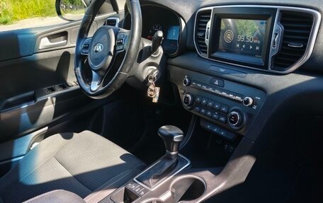 KIA Sportage IV рестайлинг, 2018 год, 2 150 000 рублей, 6 фотография