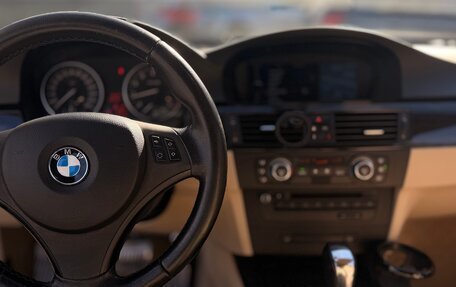 BMW 3 серия, 2008 год, 1 310 000 рублей, 12 фотография