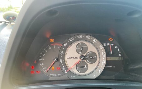 Lexus IS II рестайлинг 2, 2003 год, 1 300 000 рублей, 17 фотография