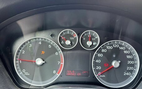 Ford Focus II рестайлинг, 2007 год, 390 000 рублей, 24 фотография